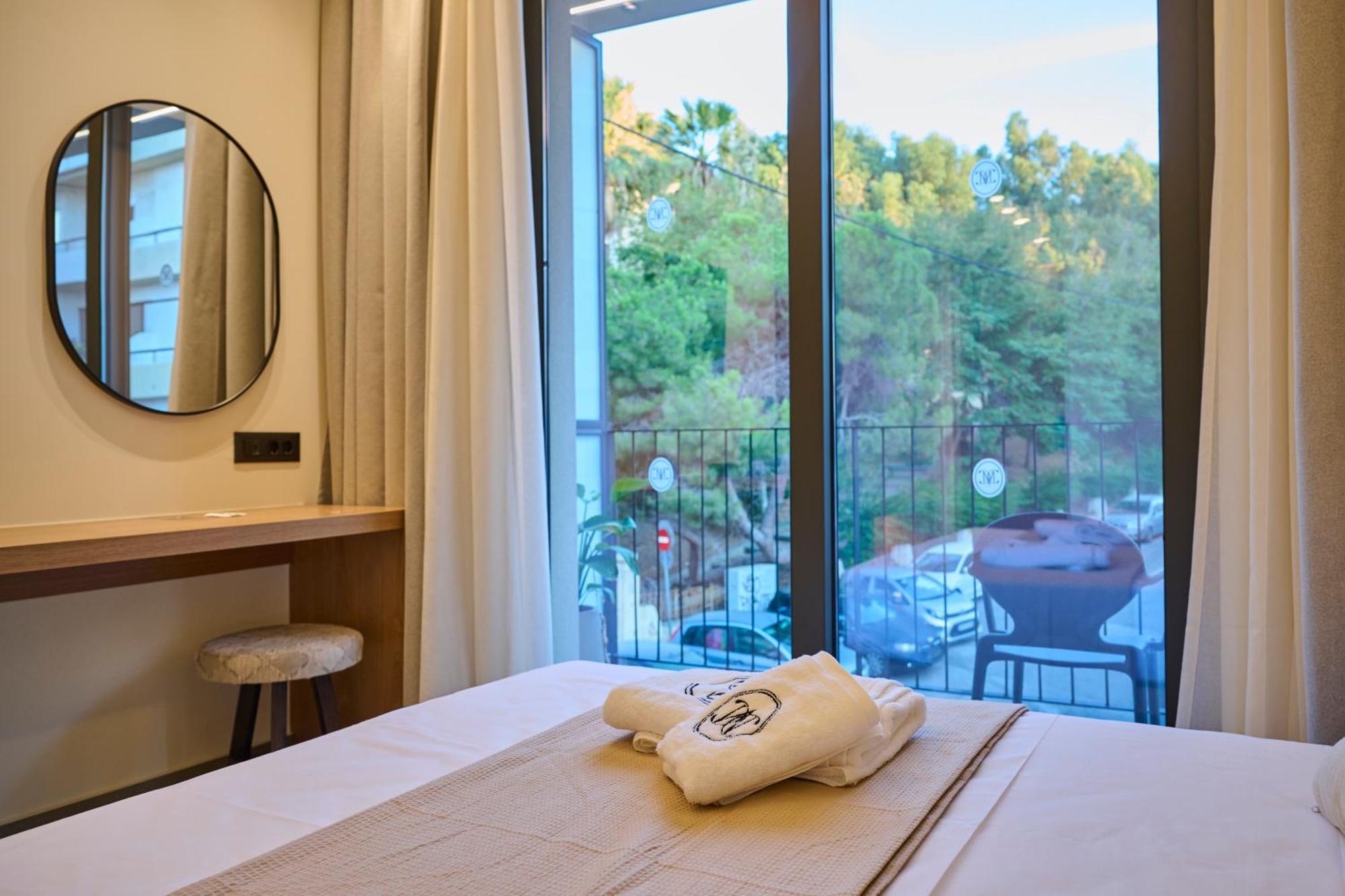 Monarco Executive Rooms Rhodes City Esterno foto