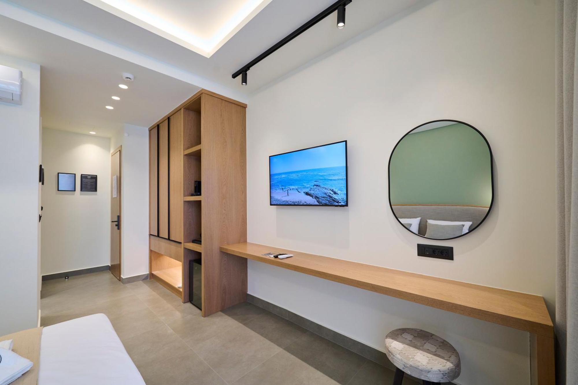 Monarco Executive Rooms Rhodes City Esterno foto