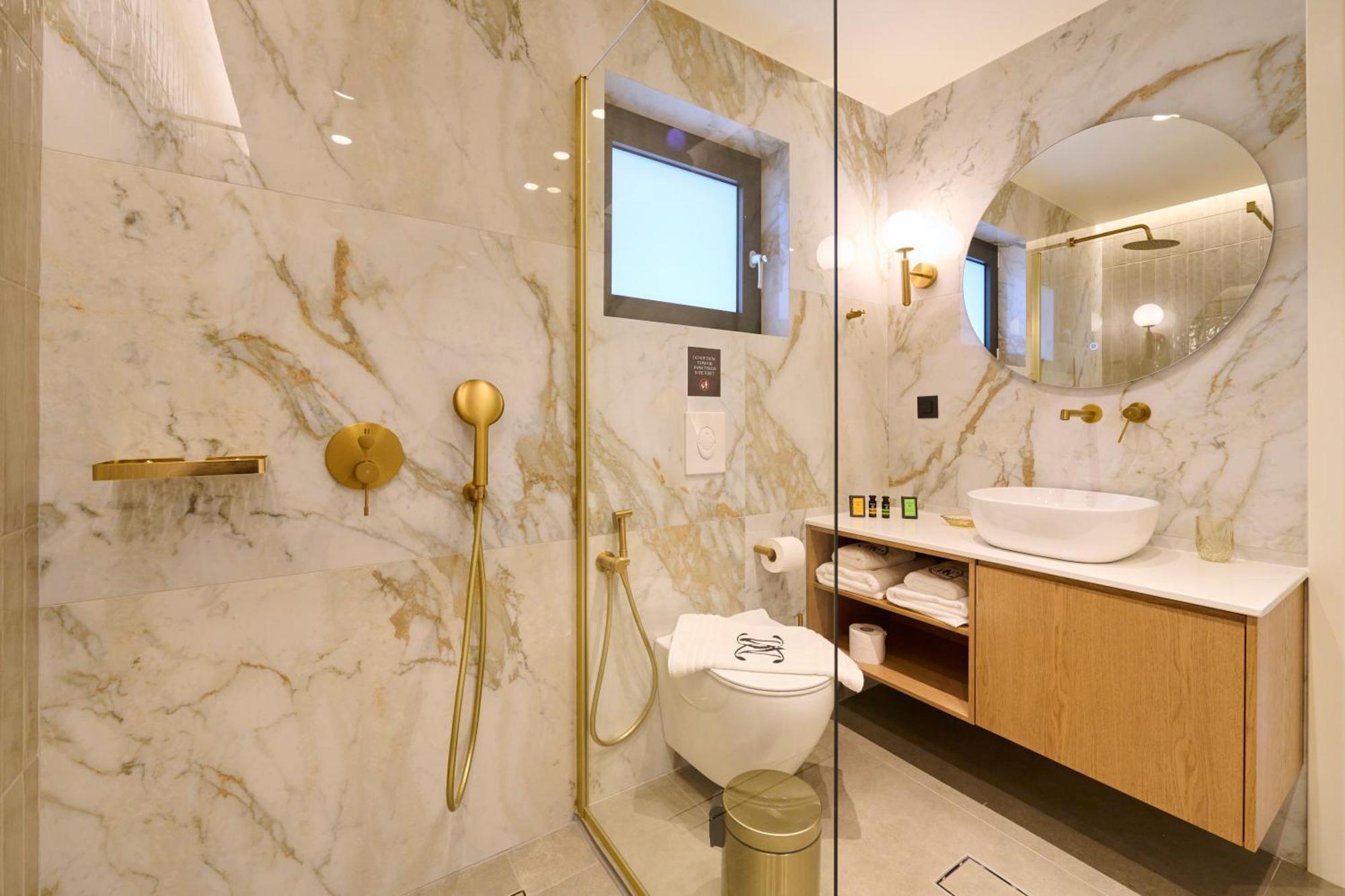 Monarco Executive Rooms Rhodes City Esterno foto