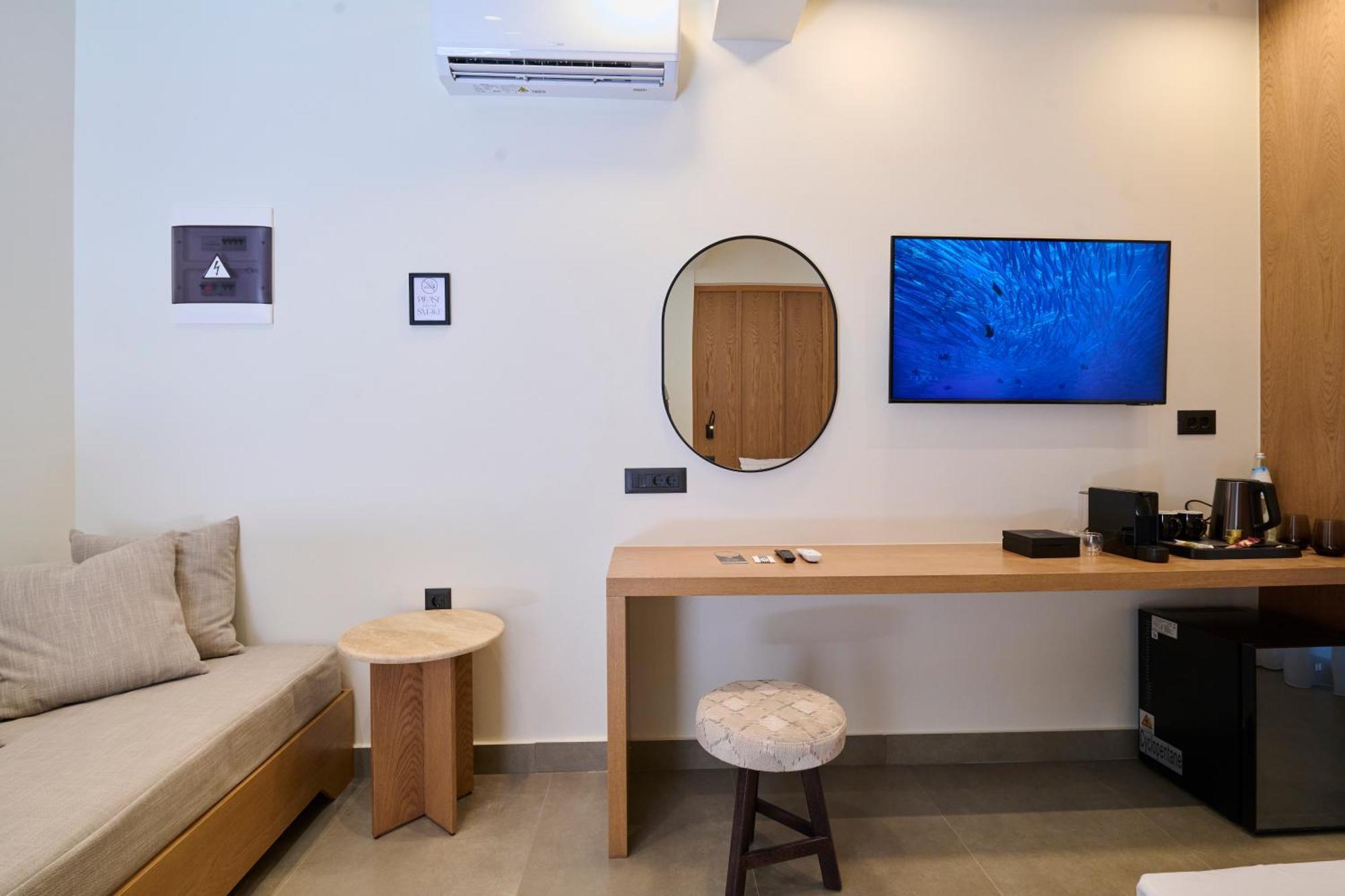 Monarco Executive Rooms Rhodes City Esterno foto