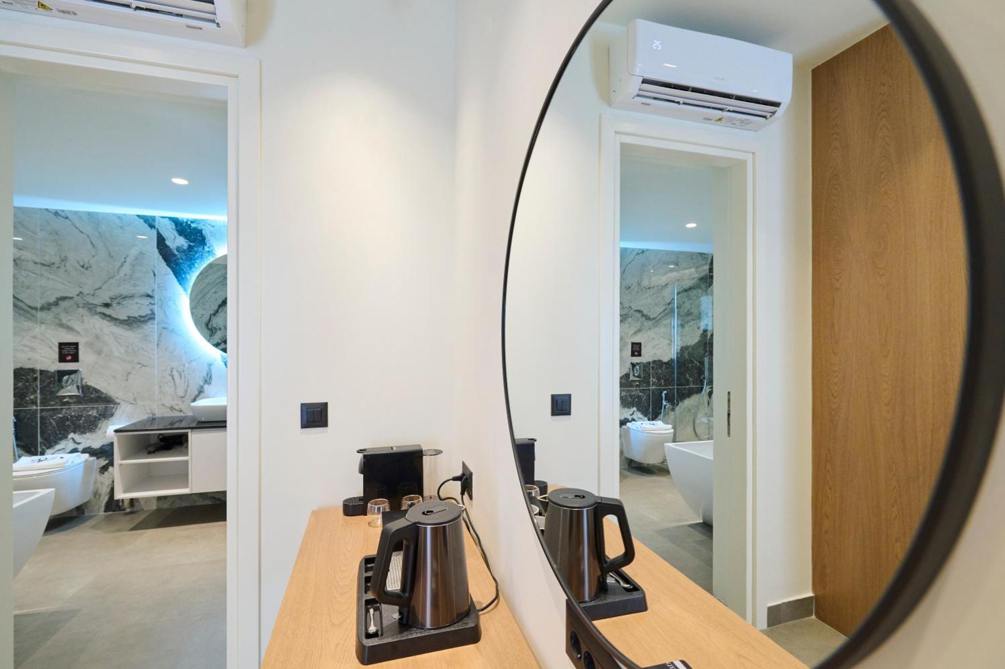 Monarco Executive Rooms Rhodes City Esterno foto
